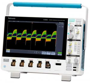   Tektronix MDO  3 -    